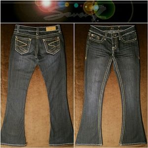 Seven7 "Tulip" Flare Stretch 27x34-1/2 like Karlie